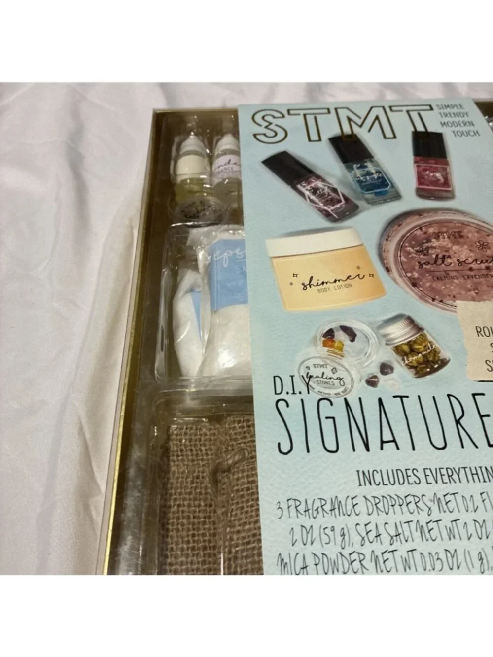STMT DIY Signature Spa Set - Make Your Own Salt Scrubs, Lotion & Perfume - NEW